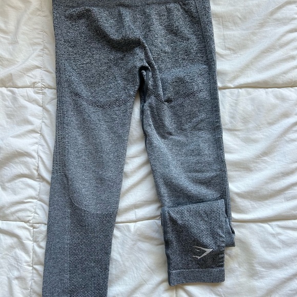 Gymshark Grey Contour leggings || - Picture 3 of 4
